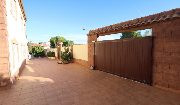 Brukt - Villa -
Torrevieja - Costa Blanca