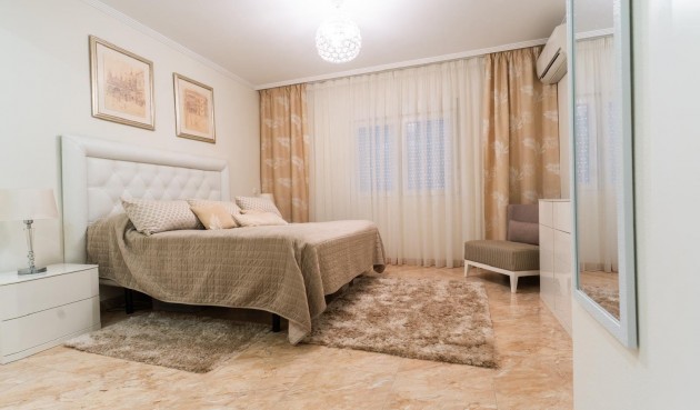 Resale - Villa -
Torrevieja - Los Balcones - Los Altos del Edén