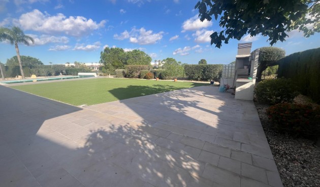 Resale - Villa -
Sucina - Inland