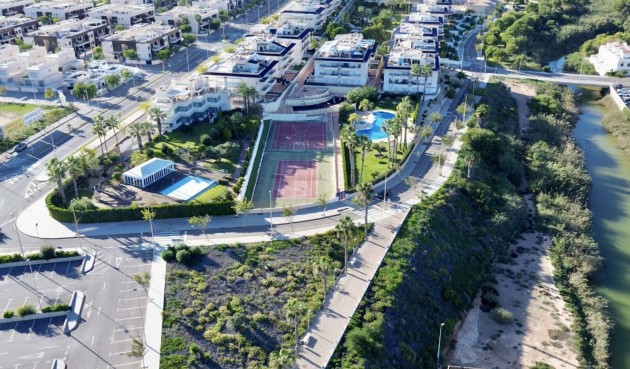 Brukt - Apartment -
Mil Palmeras - Costa Blanca