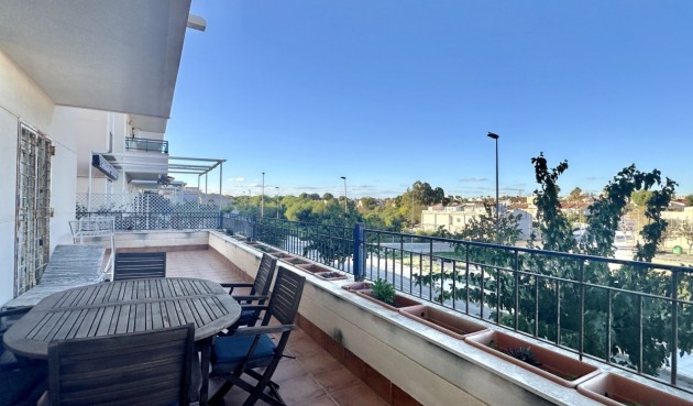 Brukt - Apartment -
Mil Palmeras - Costa Blanca