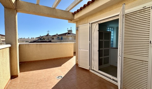 Återförsäljning - Duplex -
Orihuela Costa - Costa Blanca