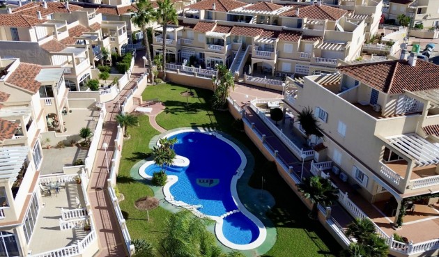 Återförsäljning - Duplex -
Orihuela Costa - Costa Blanca