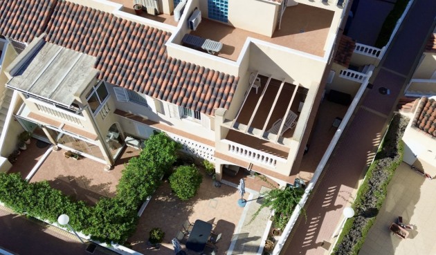 Återförsäljning - Duplex -
Orihuela Costa - Costa Blanca