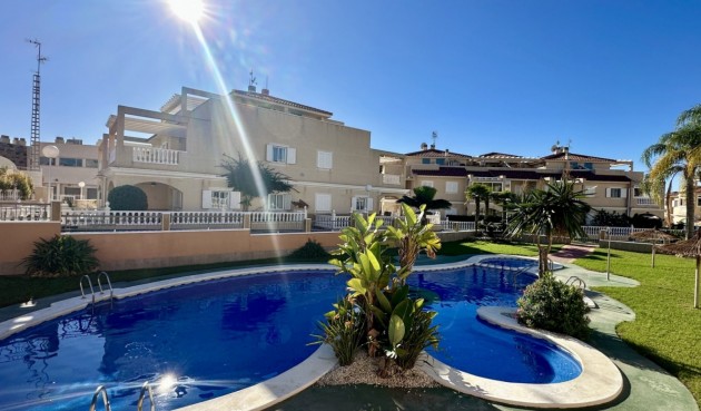 Återförsäljning - Duplex -
Orihuela Costa - Costa Blanca