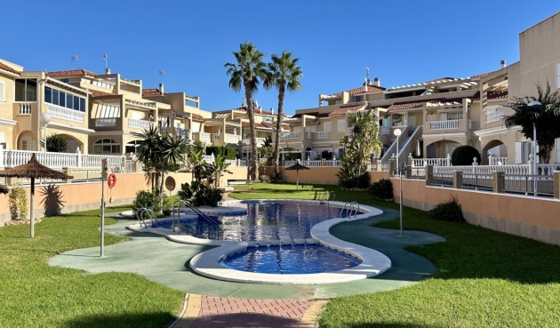 Återförsäljning - Duplex -
Orihuela Costa - Costa Blanca