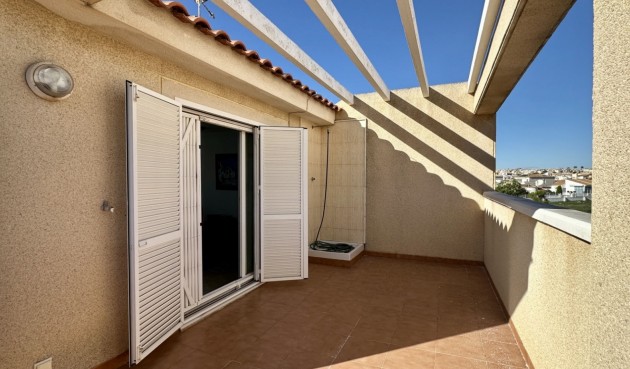 Återförsäljning - Duplex -
Orihuela Costa - Costa Blanca