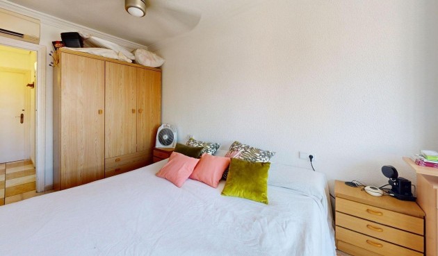 Resale - Apartment -
Torrevieja - Puerto Deportivo