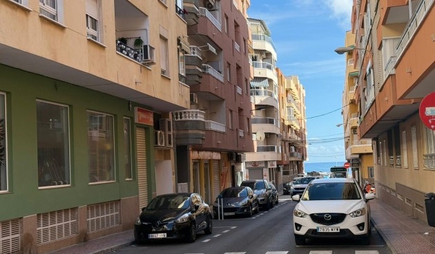 Brukt - Apartment -
Torrevieja - Playa de los Locos