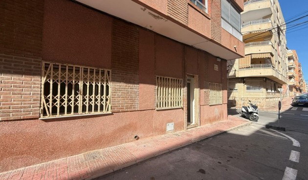 Brukt - Apartment -
Torrevieja - Playa de los Locos