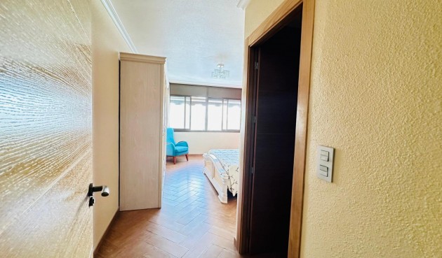 Brukt - Apartment -
Torrevieja - Centro