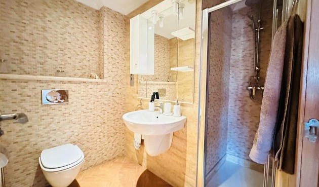 Brukt - Apartment -
Torrevieja - Centro