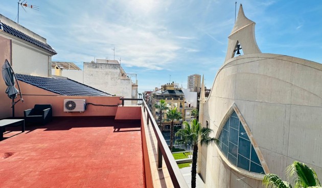 Brukt - Apartment -
Torrevieja - Centro