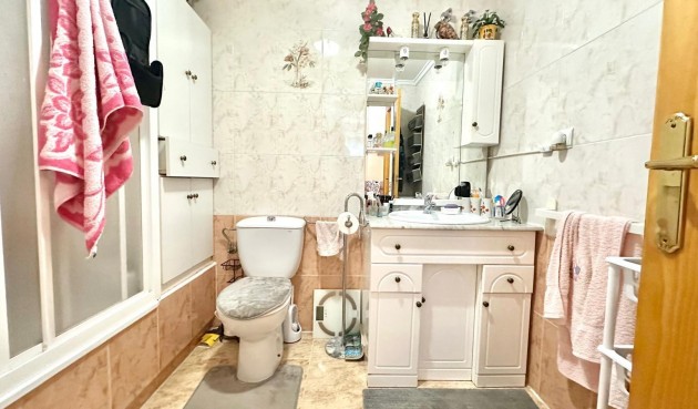 Brukt - Apartment -
Torrevieja - Centro