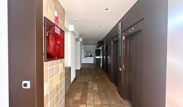 Resale - Apartment -
Orihuela Costa - Campoamor