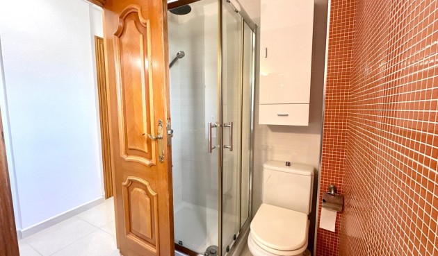 Resale - Apartment -
Orihuela Costa - Campoamor