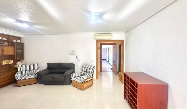 Resale - Apartment -
Orihuela Costa - Campoamor