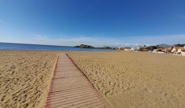 Resale - Duplex -
Puerto de Mazarron - Bahía