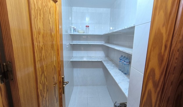 Resale - Villa -
Yecla - Inland