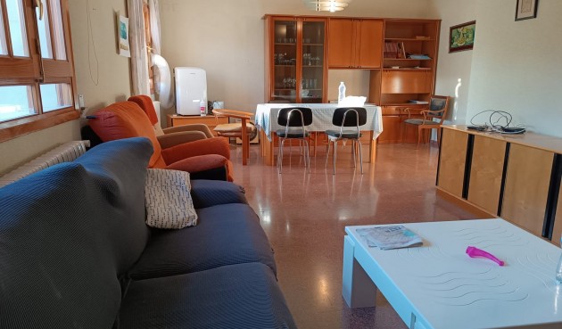 Resale - Villa -
Yecla - Inland