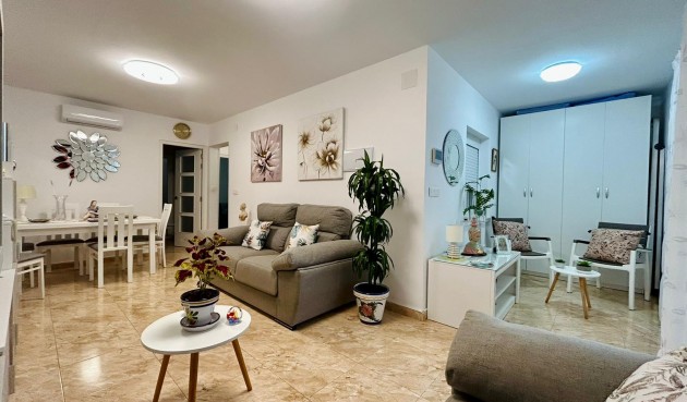 Brukt - Town House -
Torrevieja - Costa Blanca