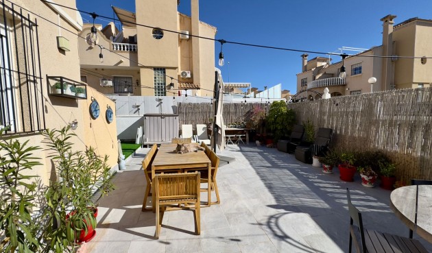 Reventa - Villa -
Orihuela Costa - Costa Blanca