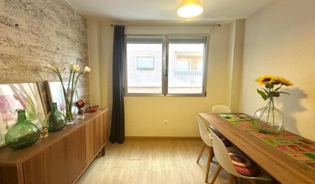 Brukt - Apartment -
Torrevieja - La Mata