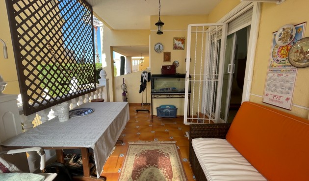 Återförsäljning - Villa -
Guardamar del Segura - Costa Blanca