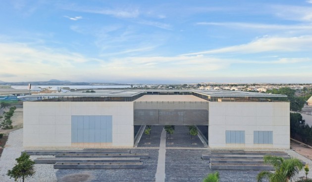 Återförsäljning - Apartment -
Torrevieja - Costa Blanca