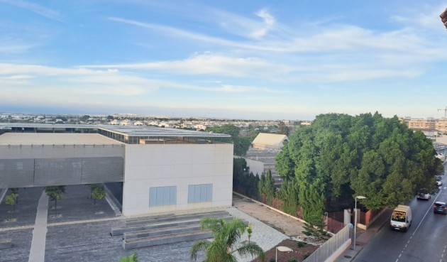 Återförsäljning - Apartment -
Torrevieja - Costa Blanca