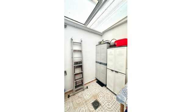 Brukt - Bungalow -
Torrevieja - Torretas