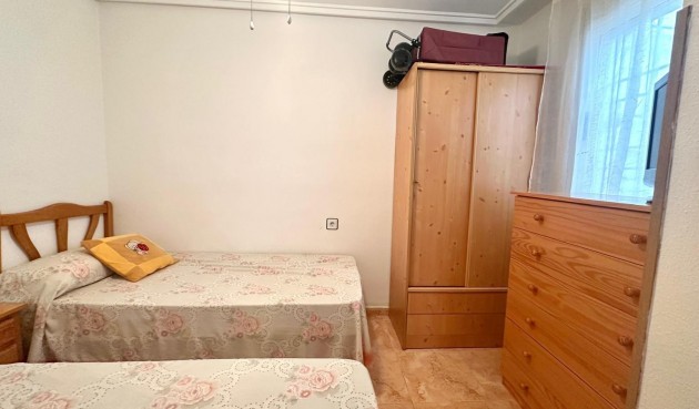 Brukt - Bungalow -
Torrevieja - Torretas