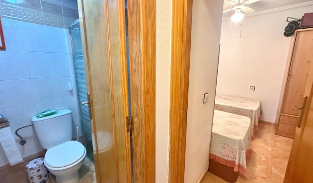 Brukt - Bungalow -
Torrevieja - Torretas