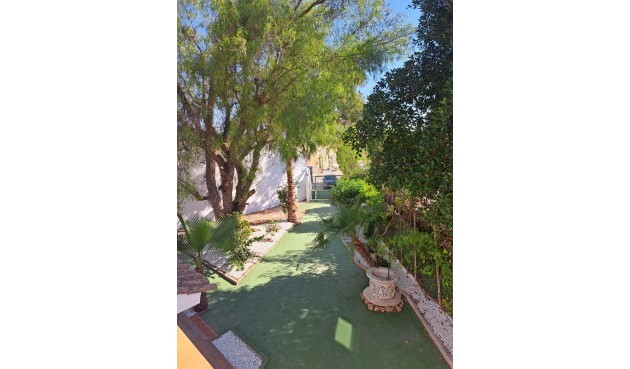 Resale - Villa -
Orihuela - Desamparados-hurchillo-torremendo