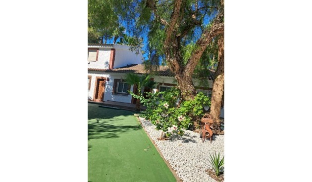 Resale - Villa -
Orihuela - Desamparados-hurchillo-torremendo