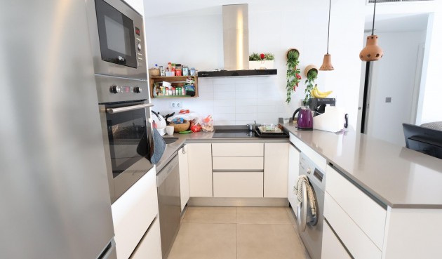 Resale - Bungalow -
Pilar de la Horadada - Costa Blanca