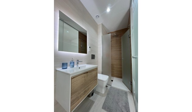 Återförsäljning - Apartment -
Torrevieja - Playa del Cura