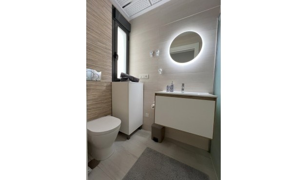 Återförsäljning - Apartment -
Torrevieja - Playa del Cura