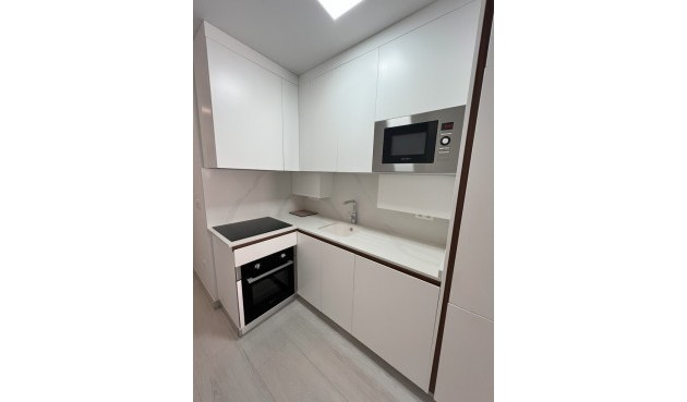 Återförsäljning - Apartment -
Torrevieja - Playa del Cura