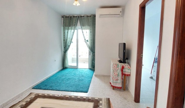 Resale - Apartment -
Torrevieja - Estacion De Autobuses
