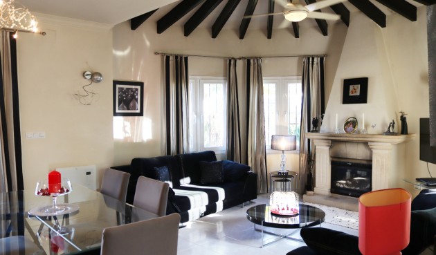 Resale - Villa -
Murla - Inland