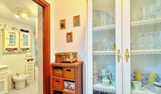 Återförsäljning - Apartment -
Torrevieja - Costa Blanca