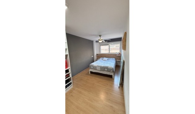 Brukt - Apartment -
Alicante - Costa Blanca