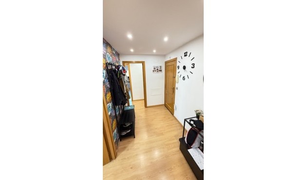 Brukt - Apartment -
Alicante - Costa Blanca