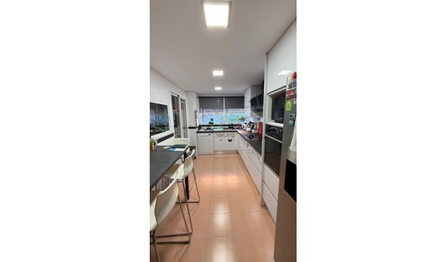 Brukt - Apartment -
Alicante - Costa Blanca