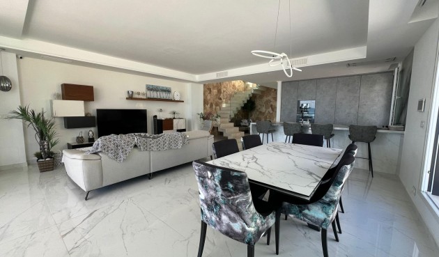 Resale - Villa -
Torrevieja - La Mata