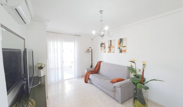 Resale - Apartment -
Torrevieja - Costa Blanca