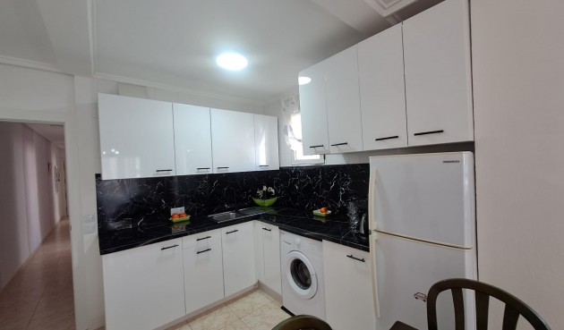 Resale - Apartment -
Torrevieja - Costa Blanca