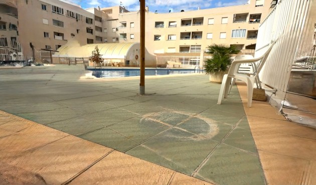 Återförsäljning - Apartment -
Torrevieja - Costa Blanca