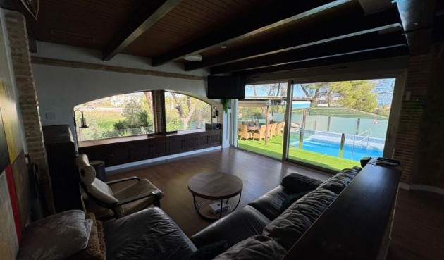 Brukt - Villa -
Orihuela Costa - Costa Blanca